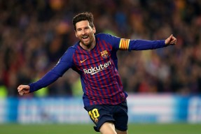 包含国王杯倒计时，利物浦窗口期单刀错失，细节引发关注，信心回归，赛季目标并未改变的词条